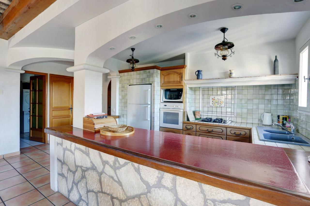 Villa De Charme, 8 Pers, Climatisee, Piscine Chauffee, Calme Garanti Roquebrune-sur Argens Bagian luar foto